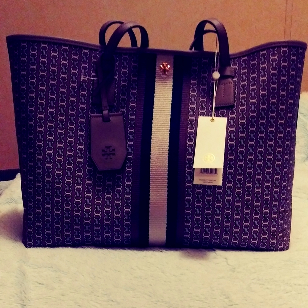 COPY - Tory Burch Gemini Link Canvas Tote